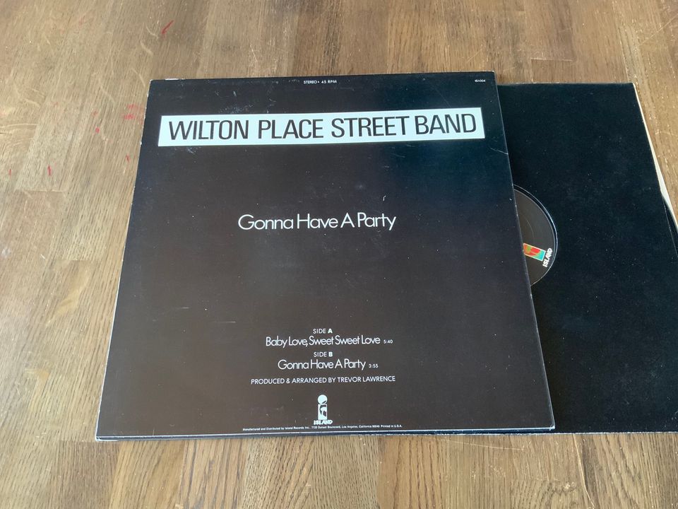 Wilton Place Street Band – Baby Love, Sweet Sweet Love