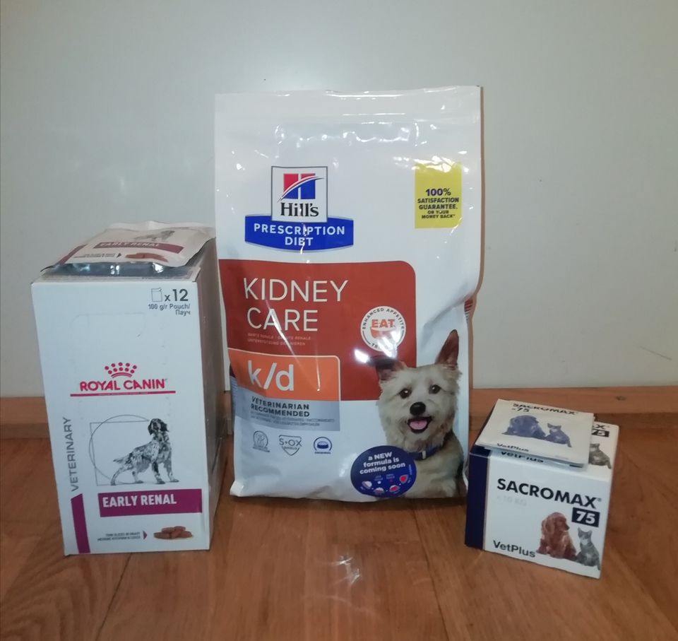 Hill's kidney care ja Royal Canin early renal
