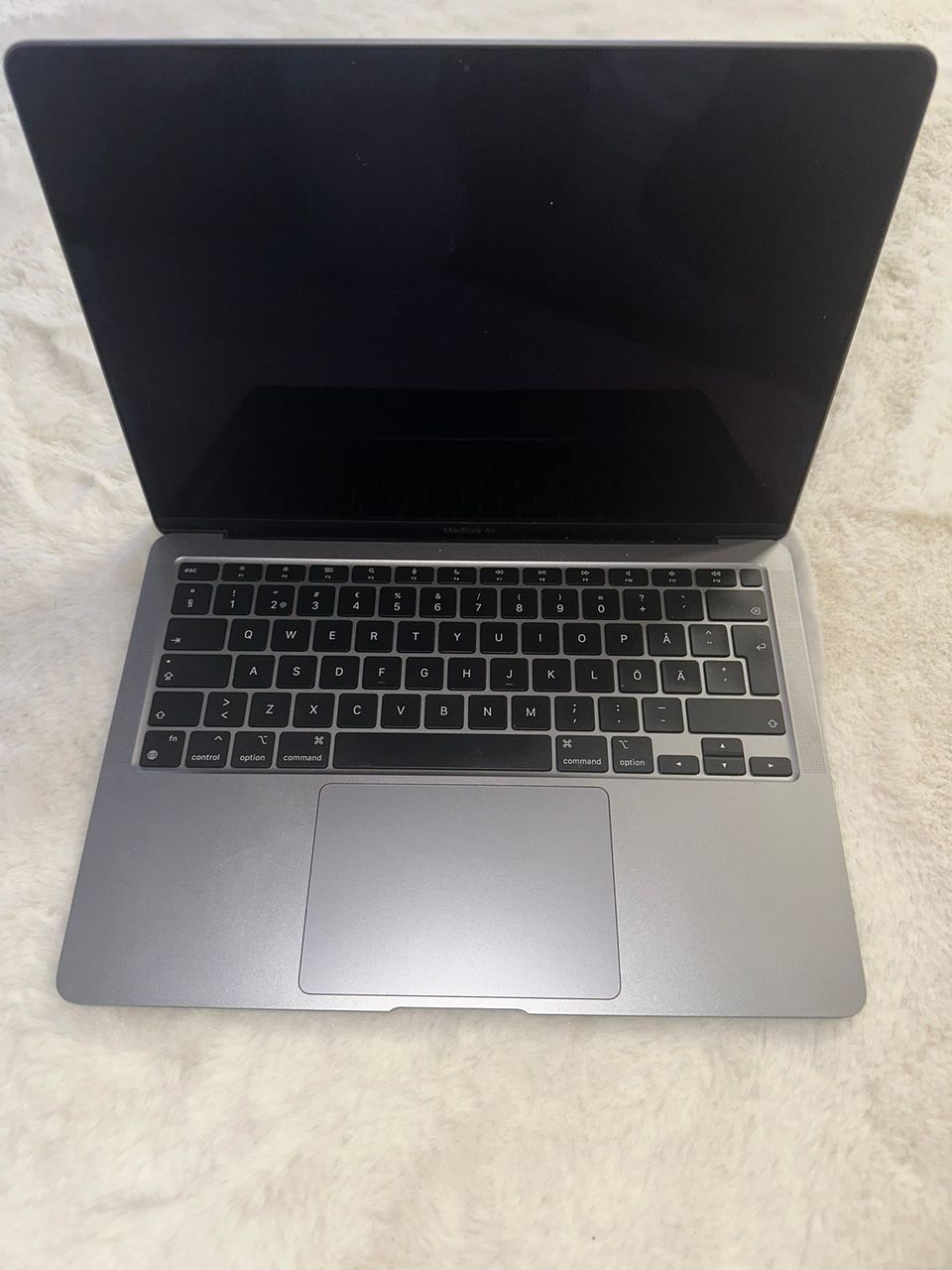 Apple Macbook Air 2021