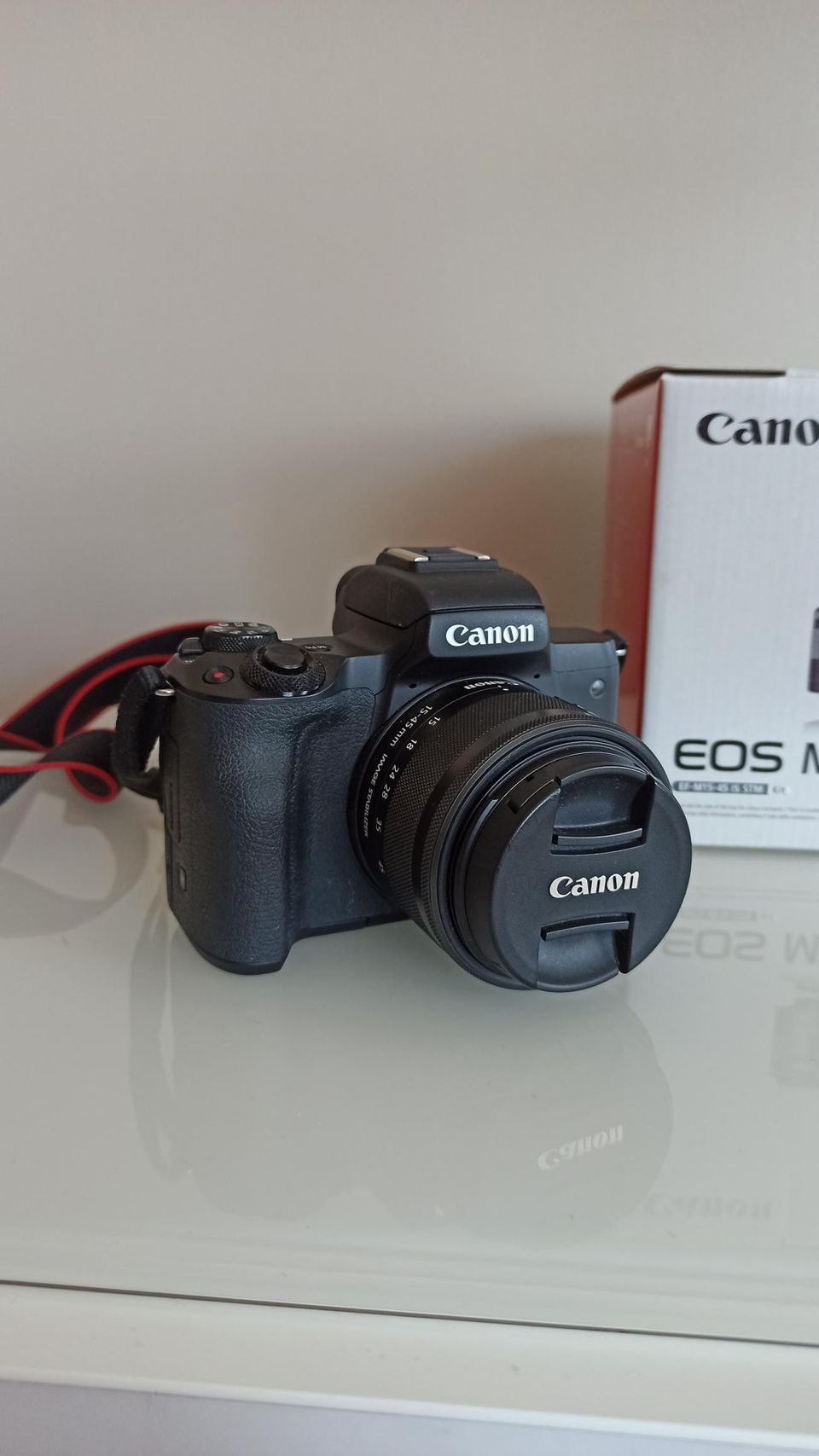 Canon EOS M50 Järjestelmäkamera
