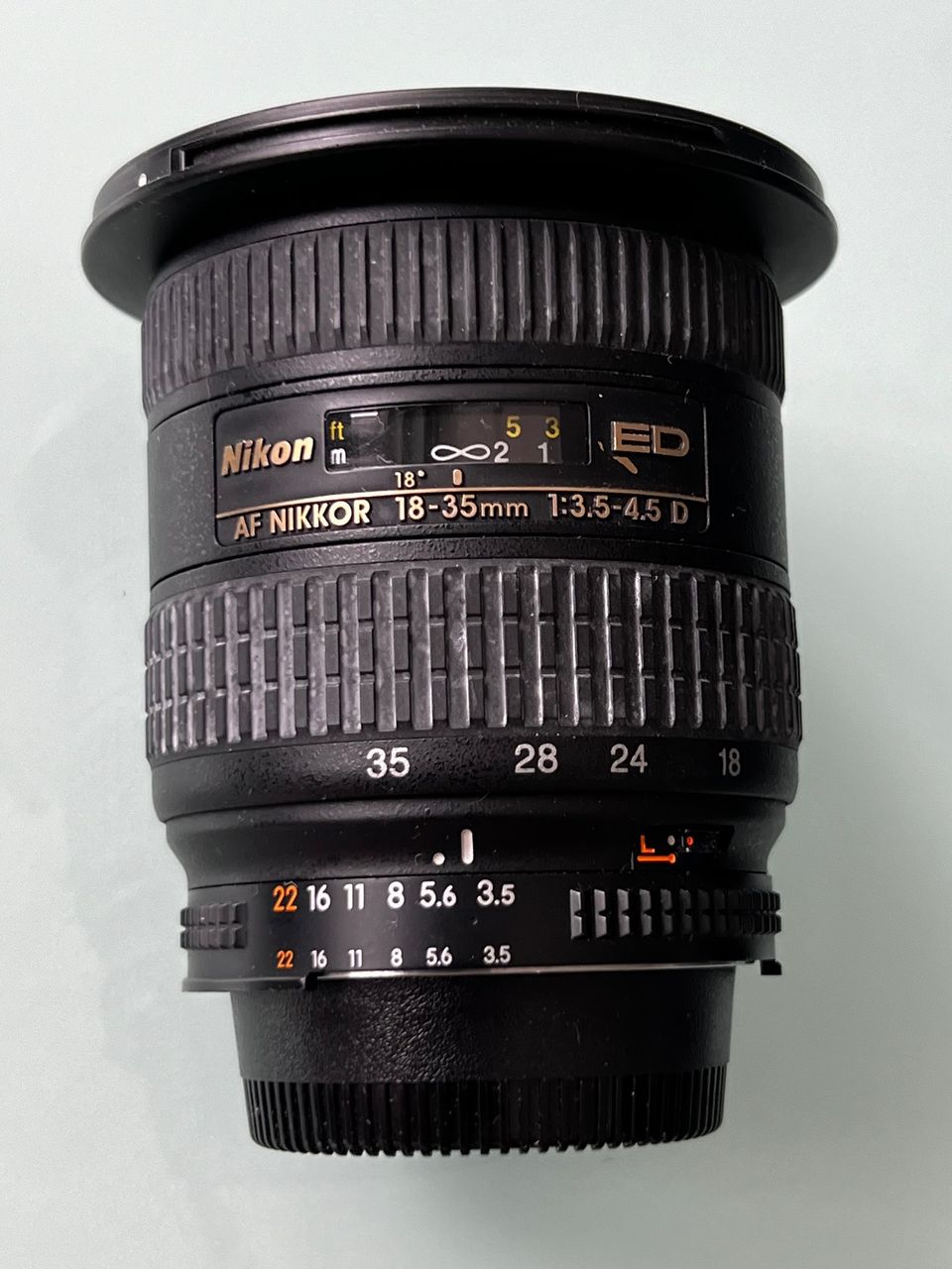 Nikon AF Nikkor 18-35mm f/3.5-4.5 D IF-ED