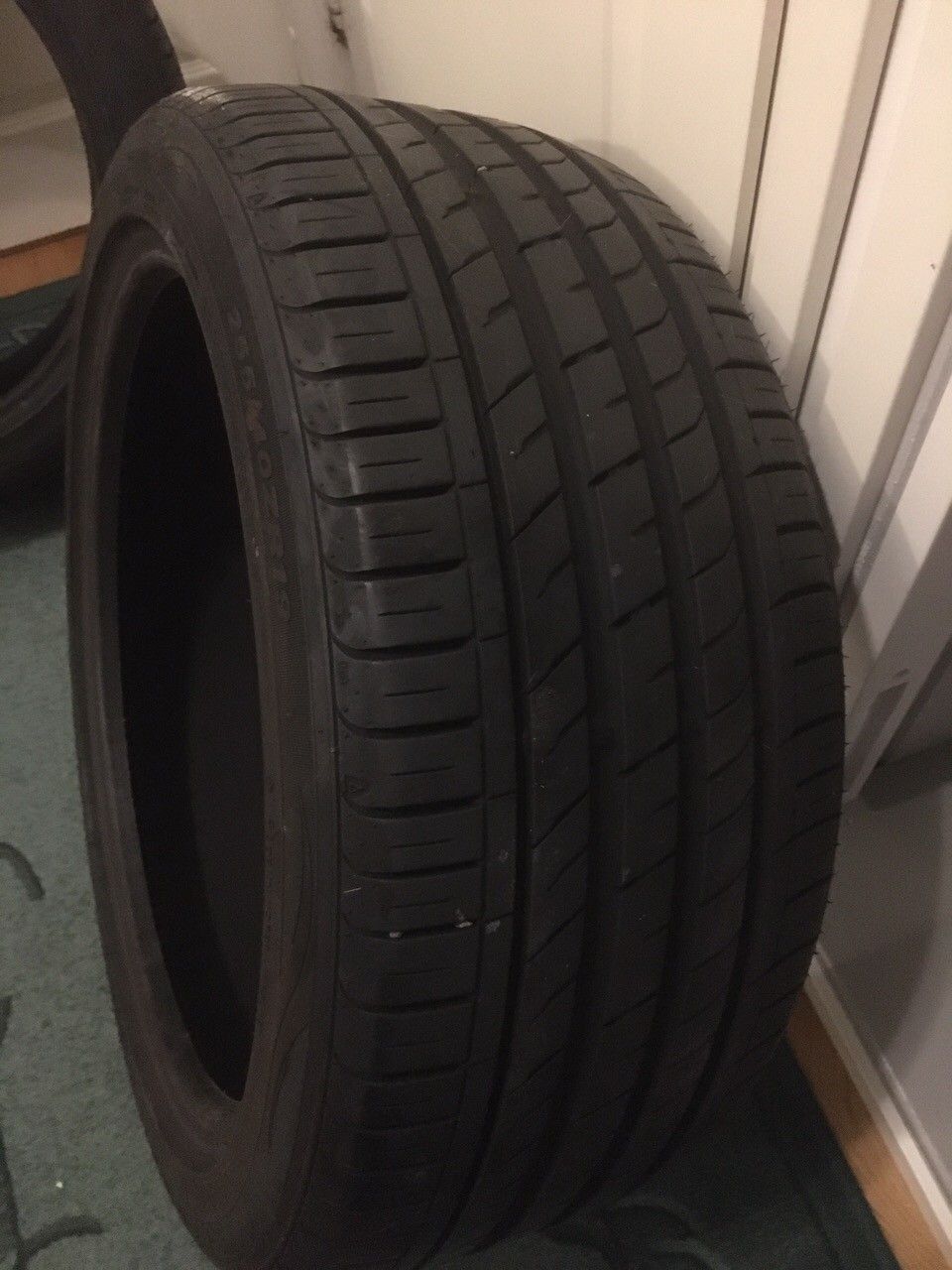 Nexen kesärenkaat 2kpl 255/40 ZR 19 ja 2kpl 235/45 ZR 19