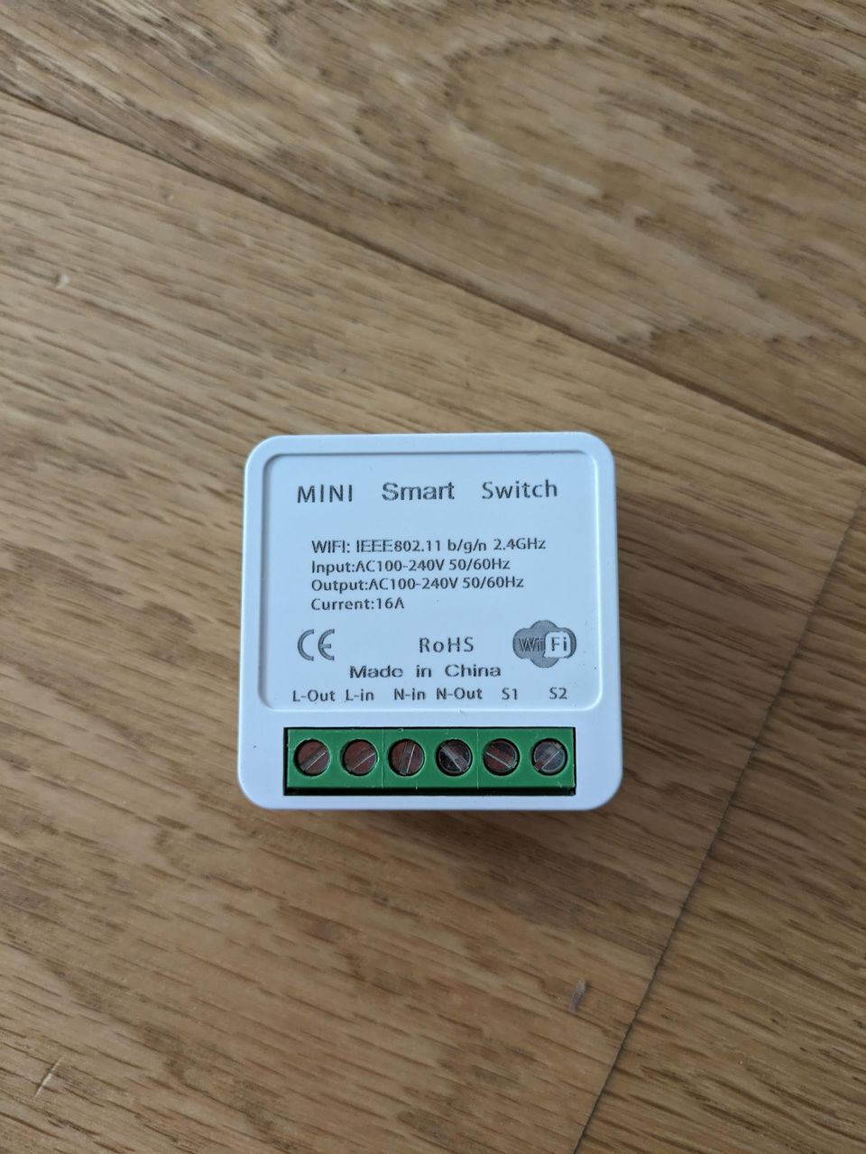 Smart WIFI mini switch 2-channel älykytkin