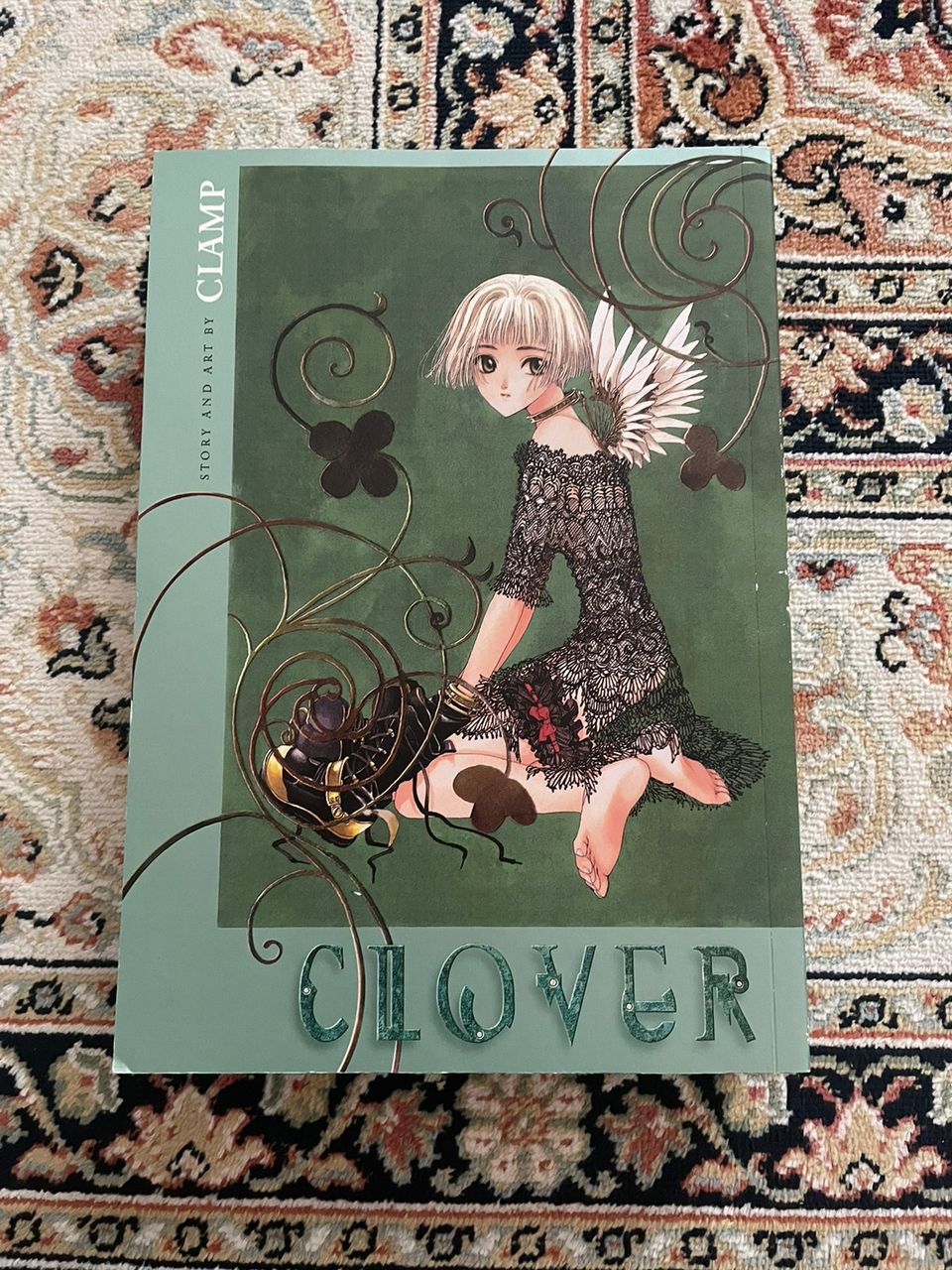 Clover manga by Clamp