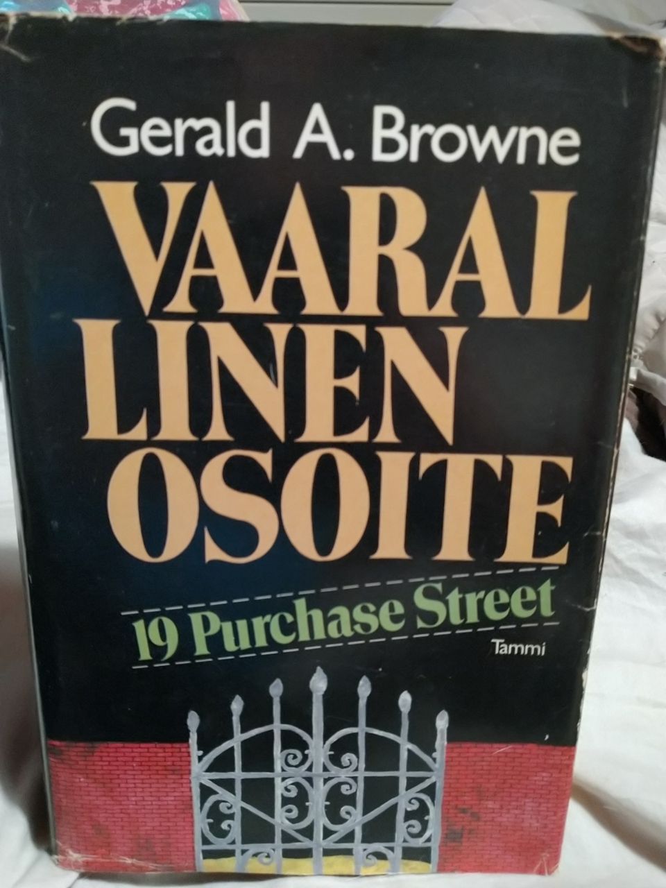 Gerald A. Browne - Kirjat