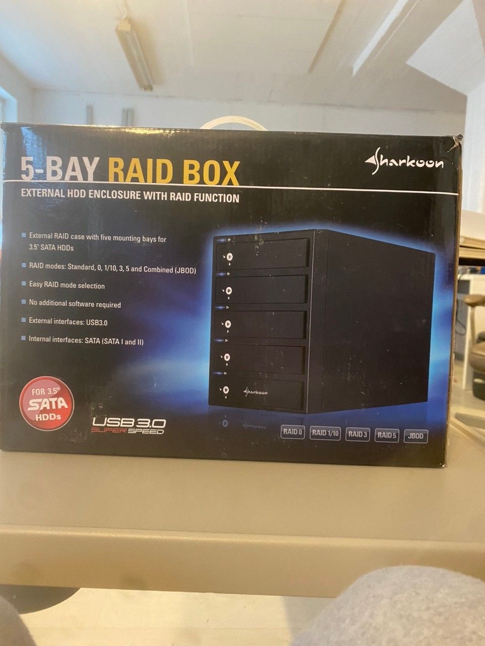 Sharkoon 5-bay raid box