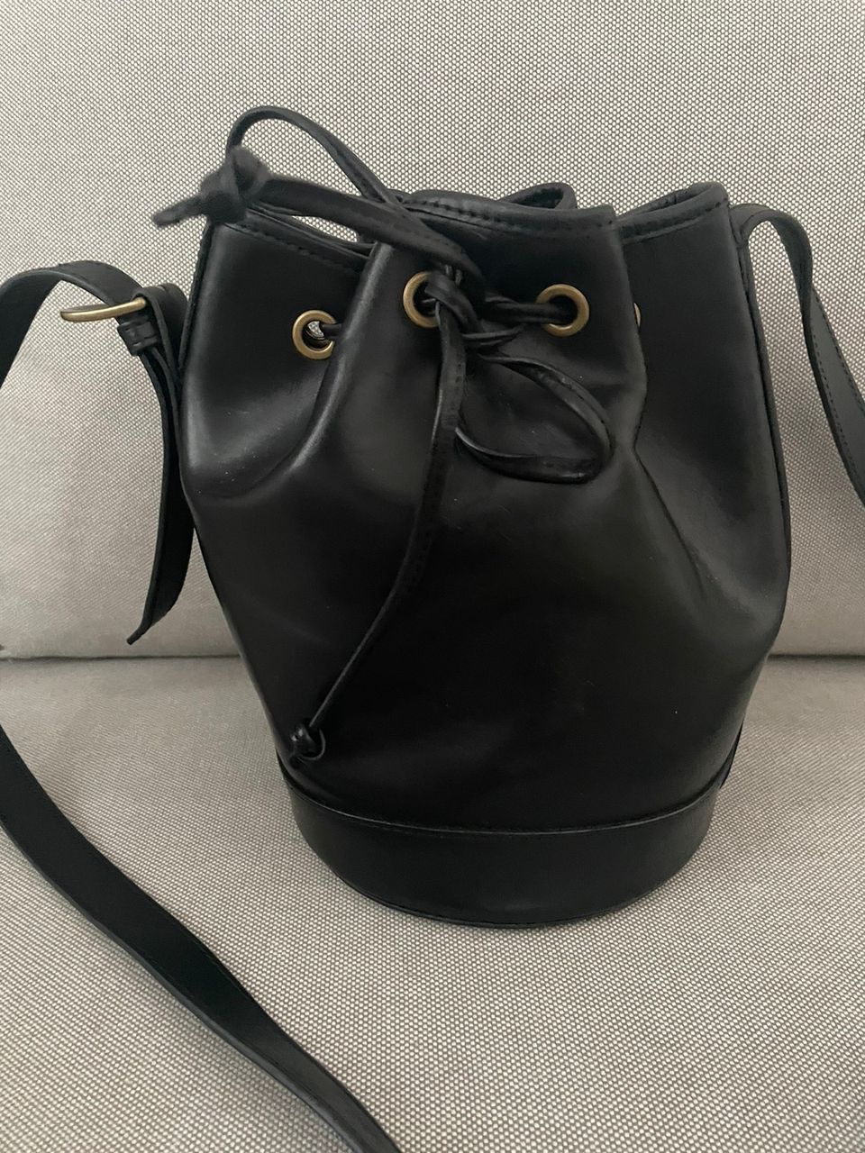 Sezane Mini Farrow Black smooth heritage