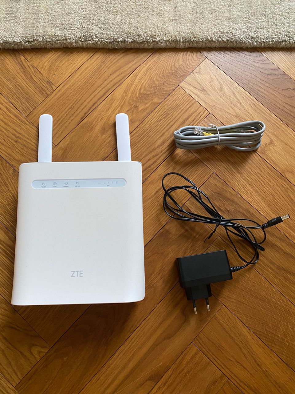 ZTE 4G Wireless Router reititin ovh 189€