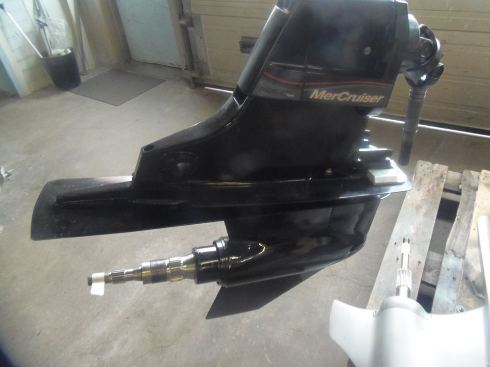 Mercruiser Bravo 3 vetolaite 2,2 uudehko hinta vain 7900