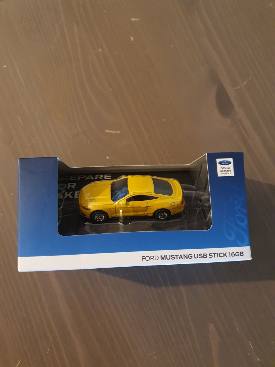 Ford Mustang Muistitikku 16GB