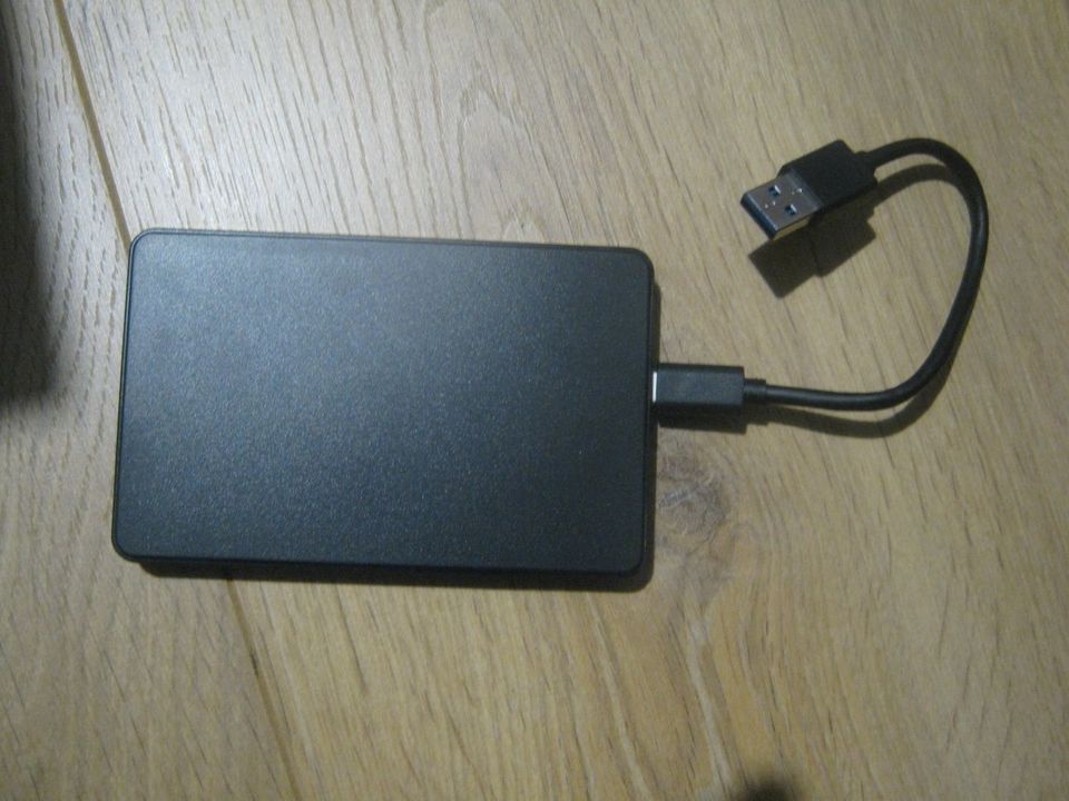 2.5 ulkoinen kovalevykotelo USB3.0/USB2.0
