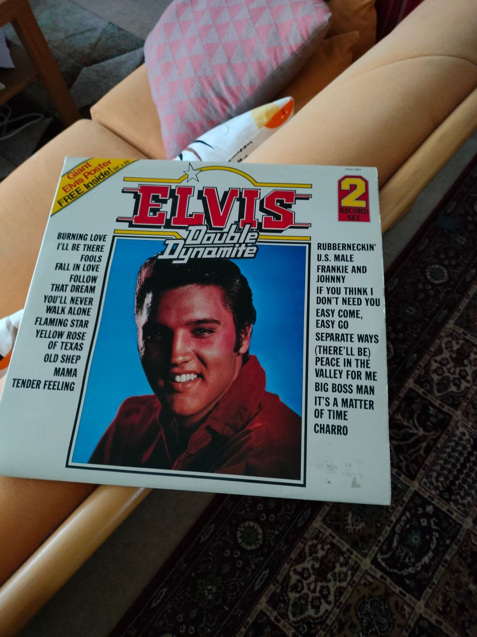 Lp-levy, Elvis