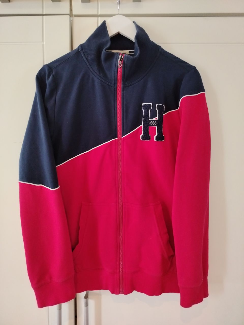 Tommy Hilfiger college 176cm