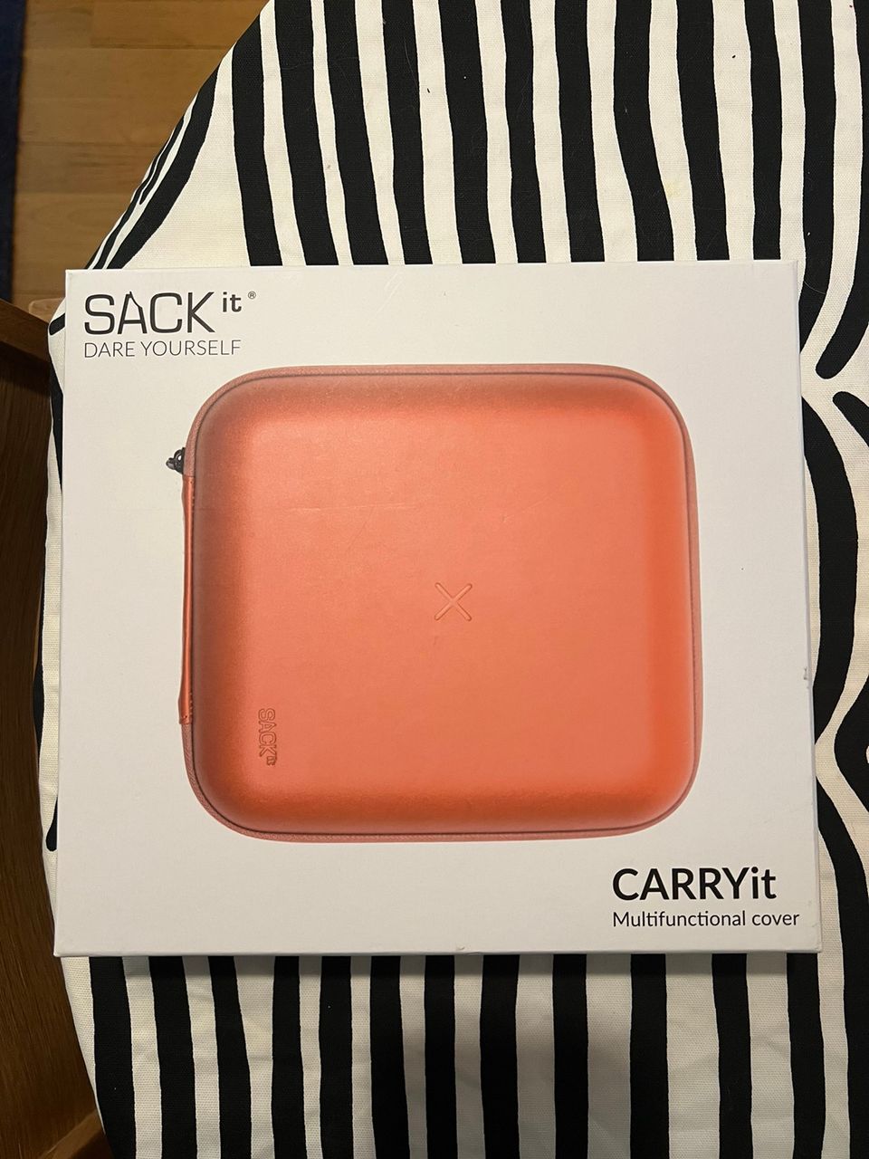 New SACKit multifunctional headphone carrier