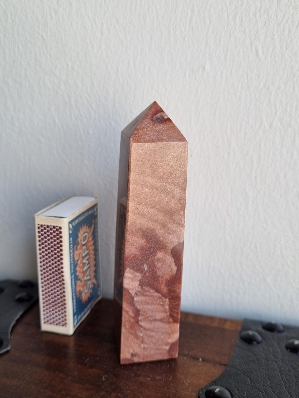 wood grain jasper/jaspis torni/obeliski
