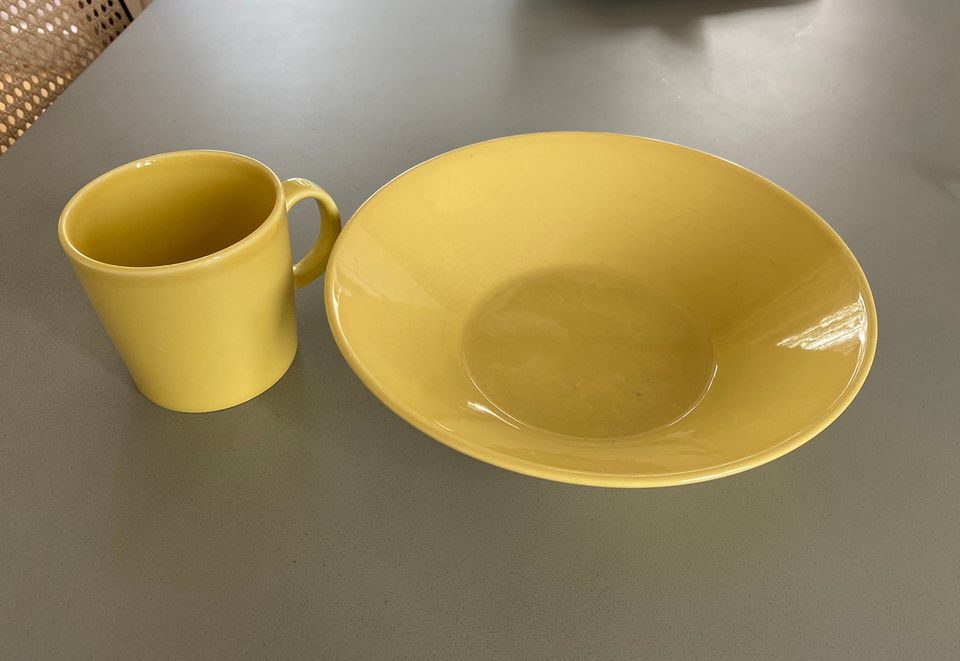 Iittala muki ja keittolautanen