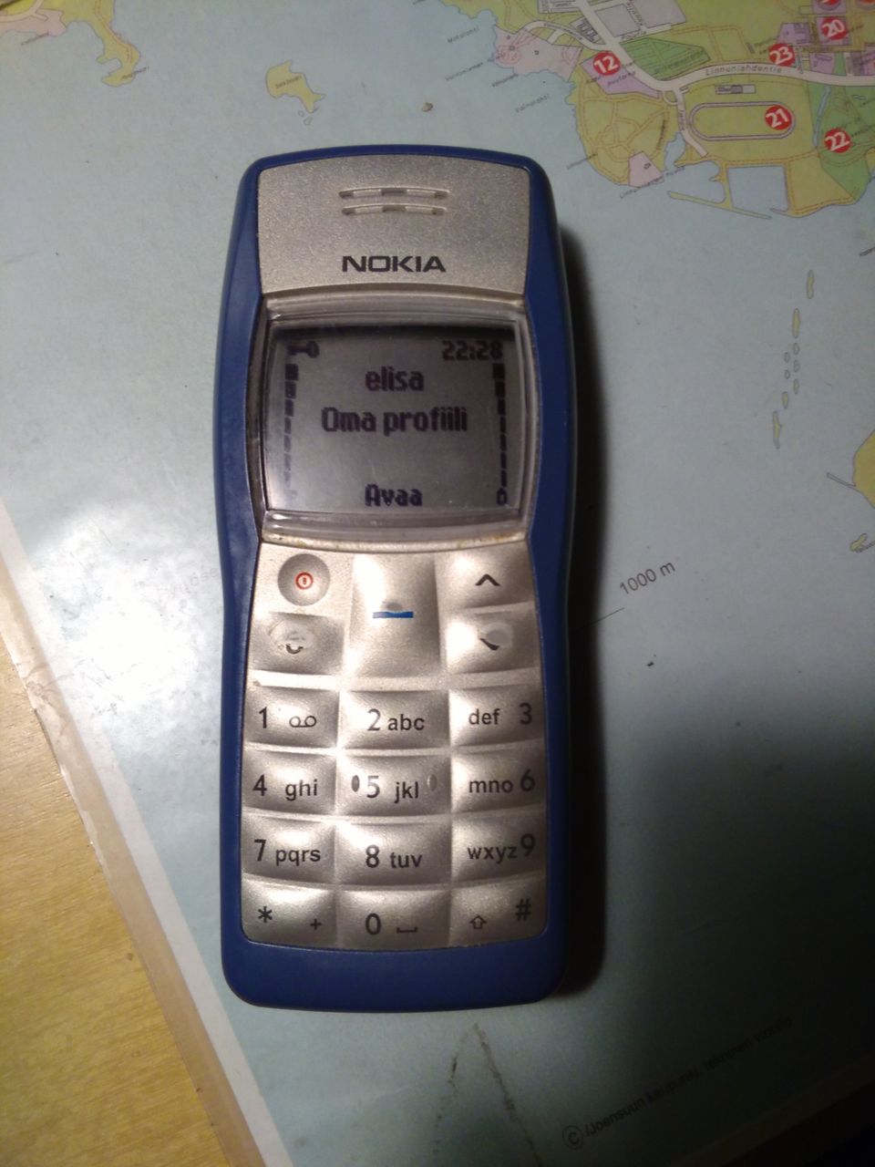 Kännykkä Nokia 1100 RH-18
