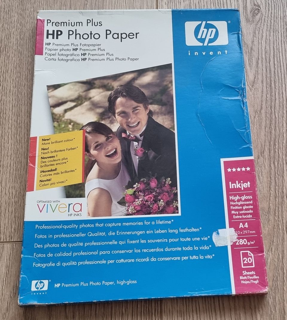 HP C6832A Premium Plus kiiltävä valokuvapaperi A4 280 gsm 20 arkkia