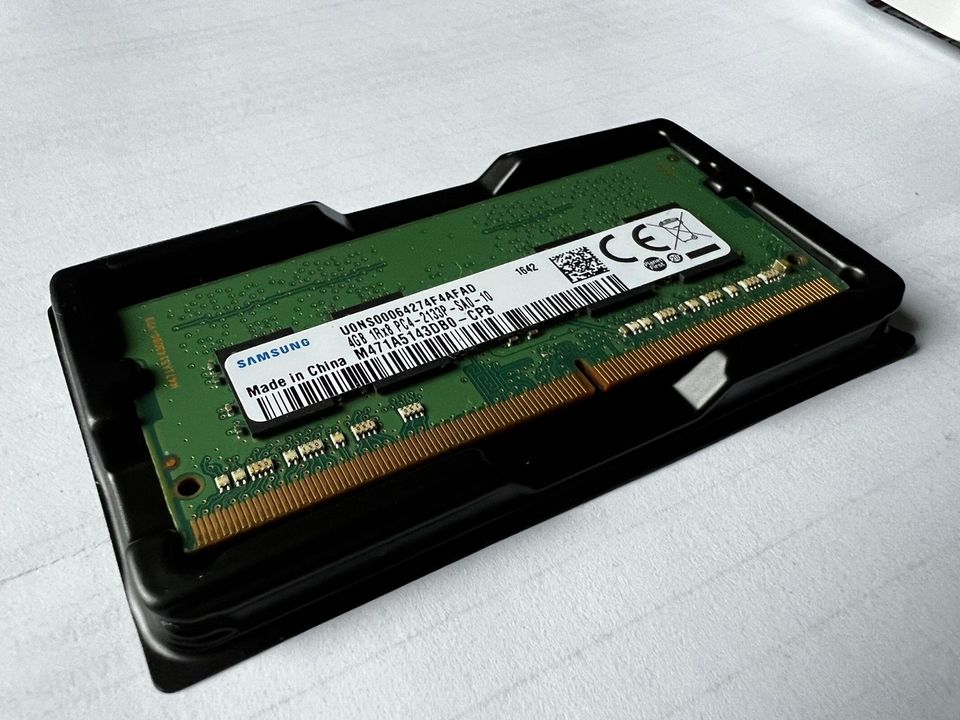 4GB DDR4 SO-DIMM, Samsung