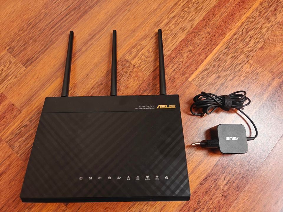 Asus RT-AC68U Dual-band -WiFi-reititin