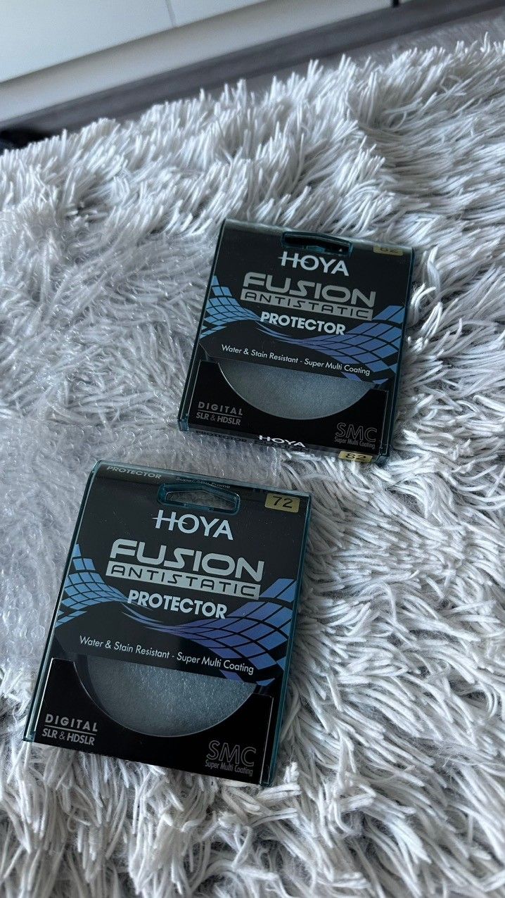 2 x Hoya Protector linssinsuojus 72mm ja 82mm
