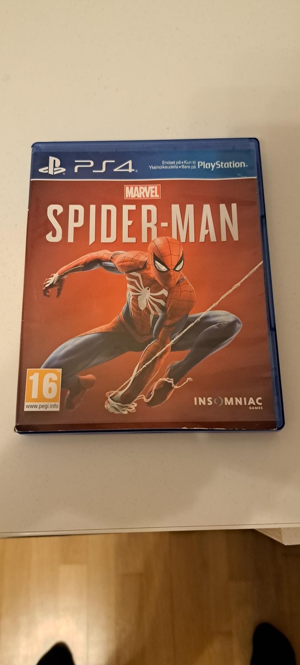 Spider man ps4 peli