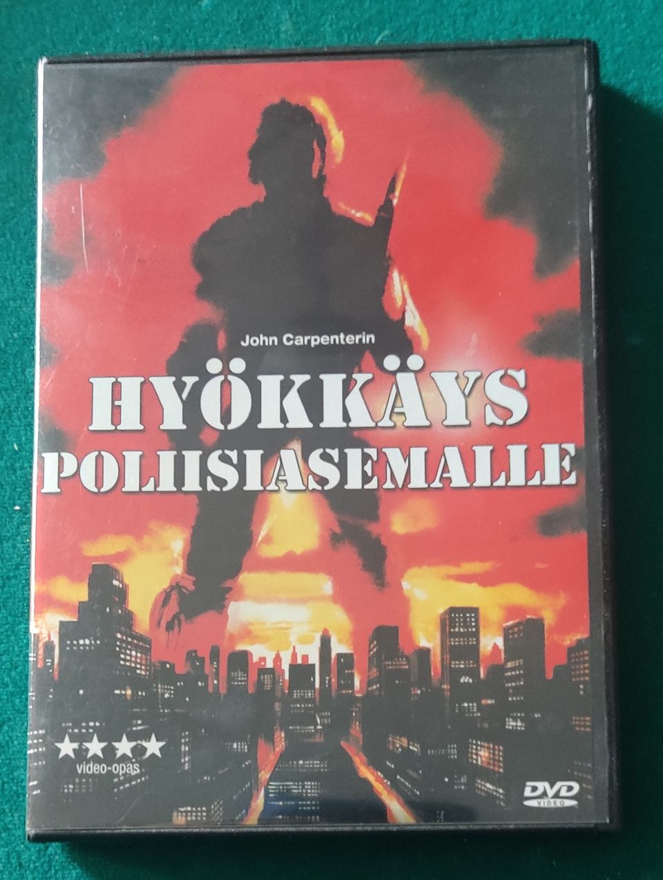 Hyökkäys poliisiasemalle DVD