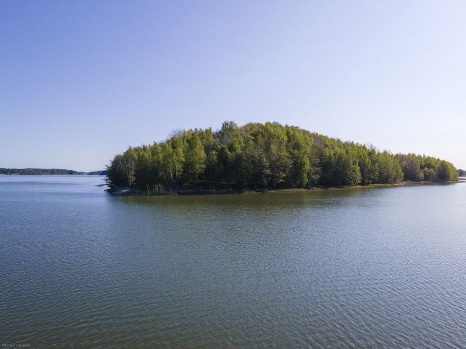 Kalastusalue, oma ranta ja venepaikka