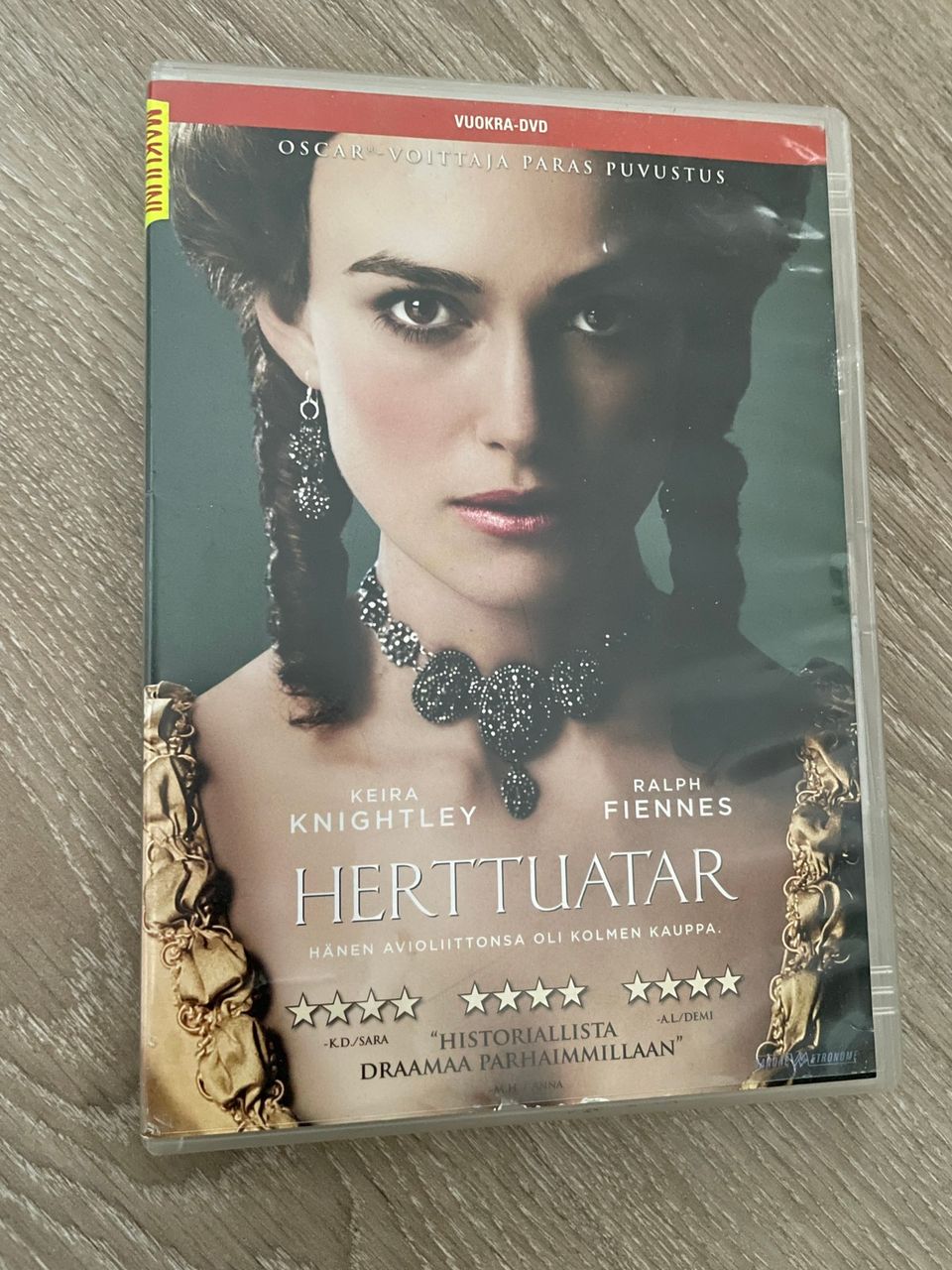 Herttuatar elokuva DVD