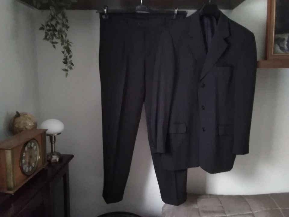 Miesten Buzo puku, uutta vastaava, koko 50, TARKAT MITAT