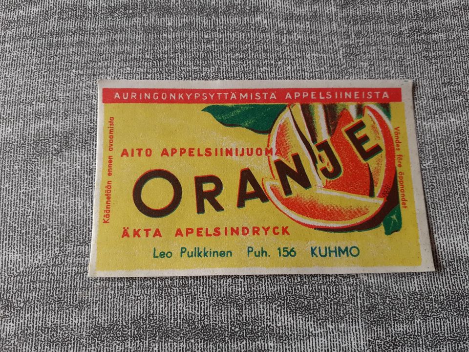 Oranje etiketti