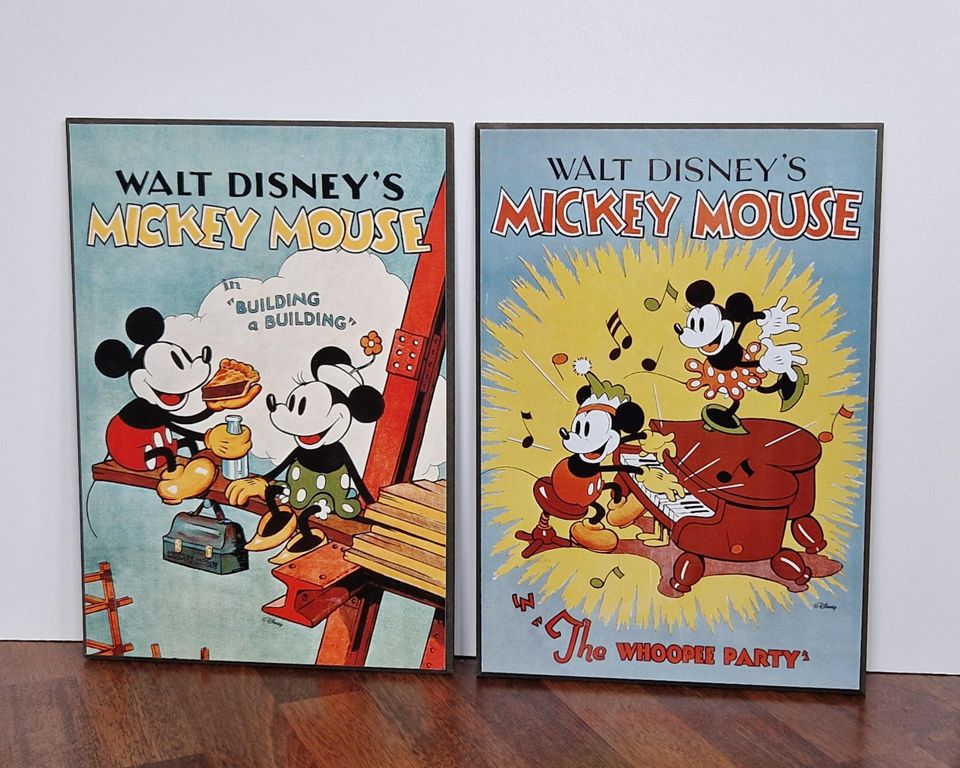 Walt Disney Mickey Mouse sisustustaulut 2kpl
