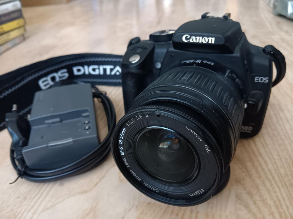 Digikamera Canon EOS 350D+objektiivi 18-55