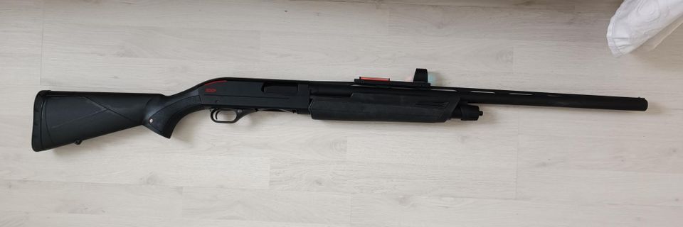 Winchester SXP 12/76