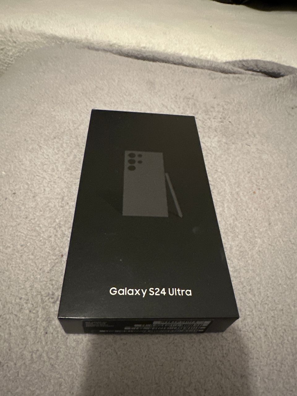 Samsung Galaxy S24 Ultra 512Gb(avaamaton)