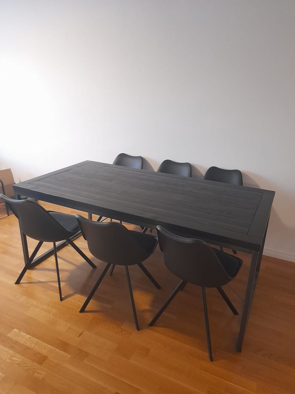 Ruokapöytä Rowico Elton + 2x 55cm uutta jatkopalaa