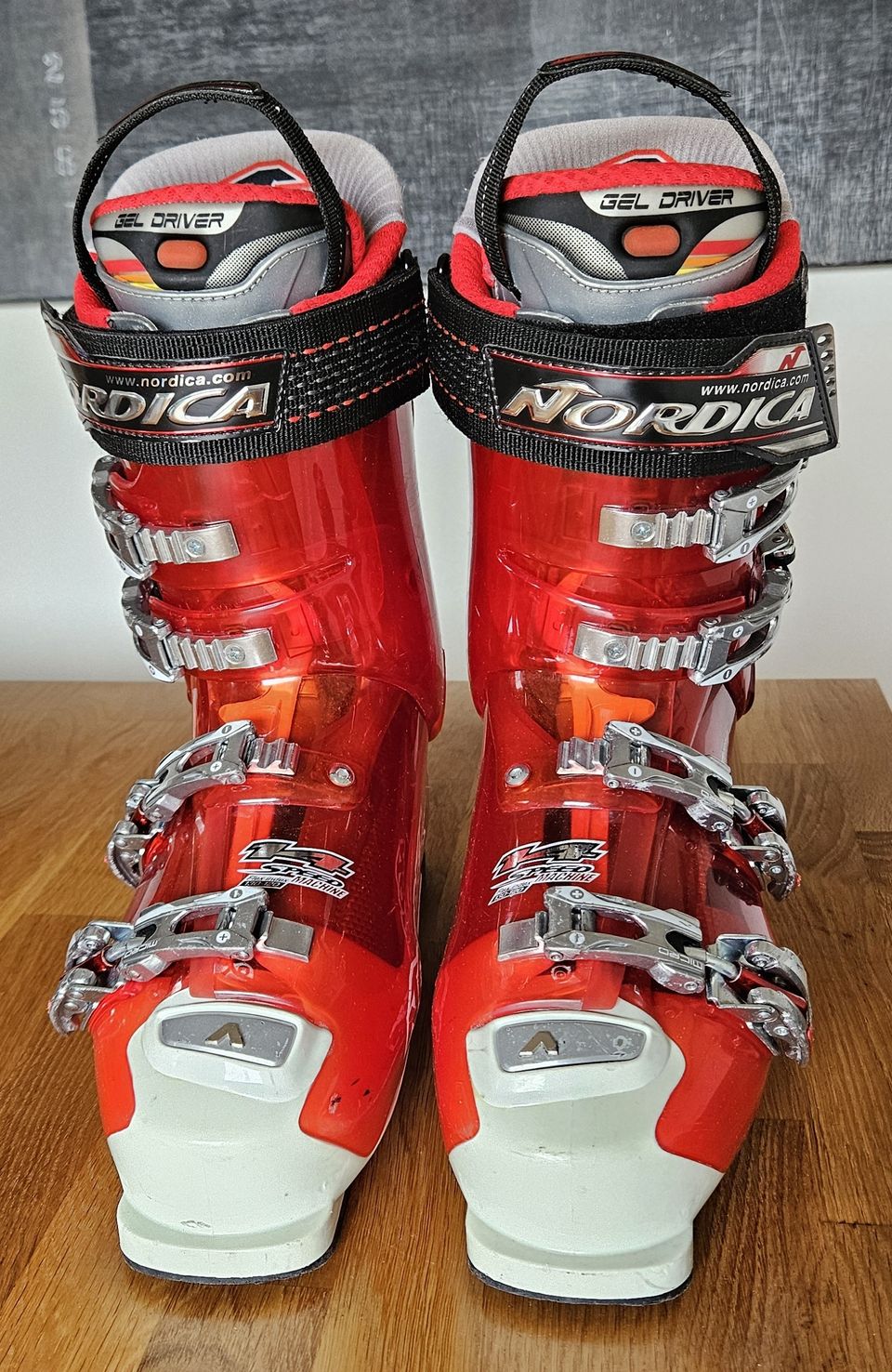 Nordica Speedmachine 14 laskettelumonot