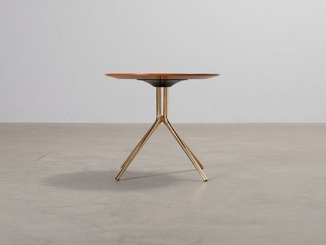 Poliform Mondrian sivupöytä ø 55 cm