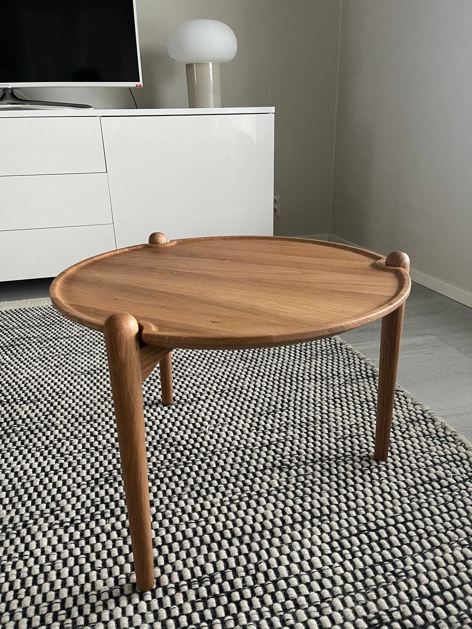 Design House Stockholm Aria pöytä