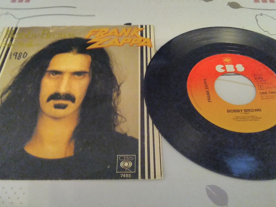 Frank Zappa 7" Bobby Brown / Baby snakes