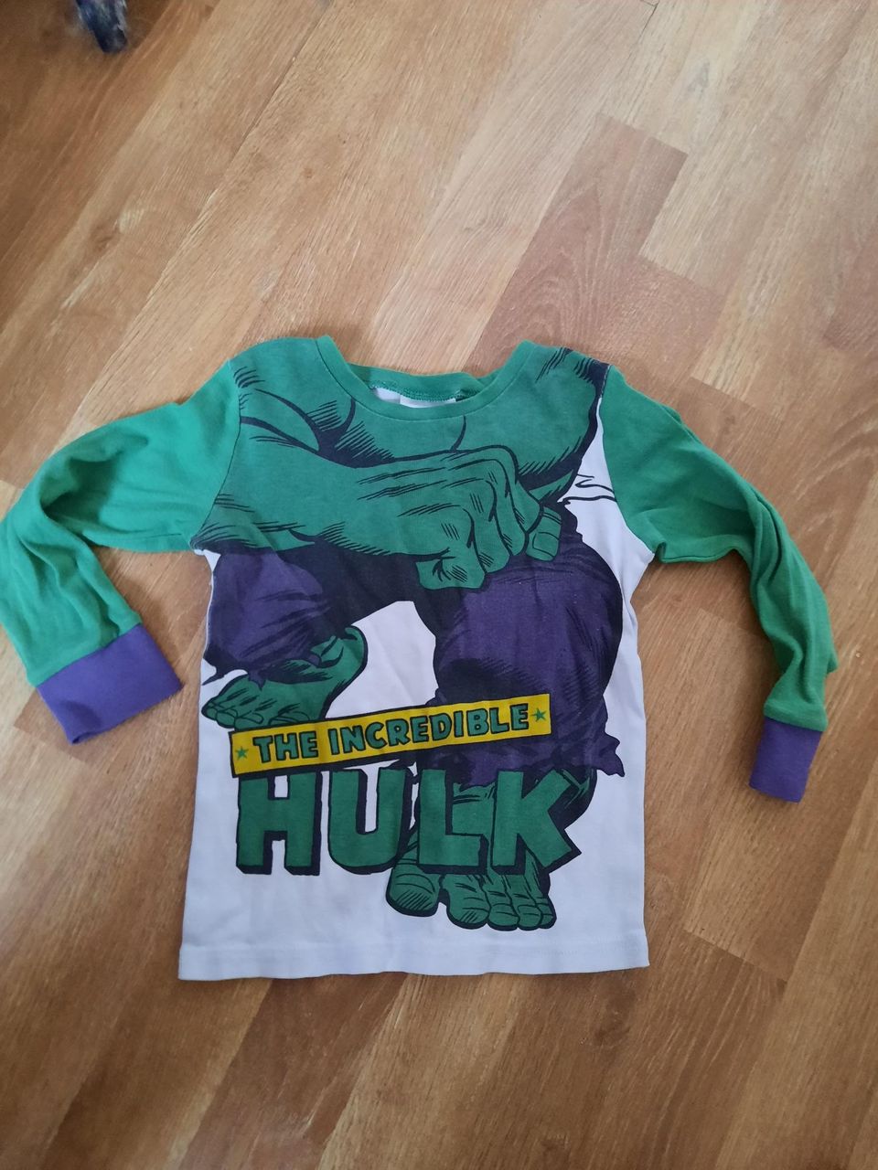Hulk paita 98-104cm