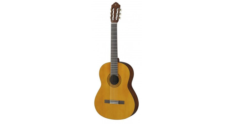 UUSI Yamaha C40 kitara