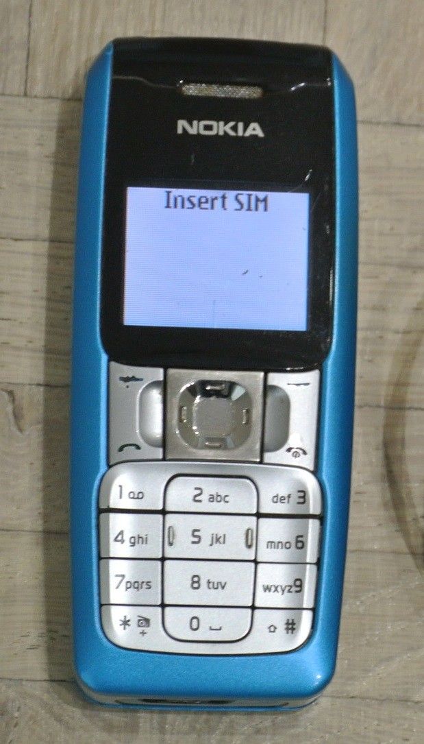 Matka puhelin kännykkä Nokia 2310 matkapuhelin