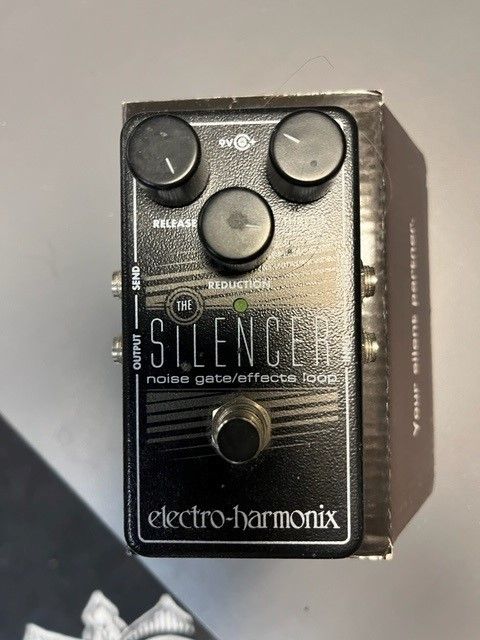 Electro Harmonix Silencer pedaali käytetty