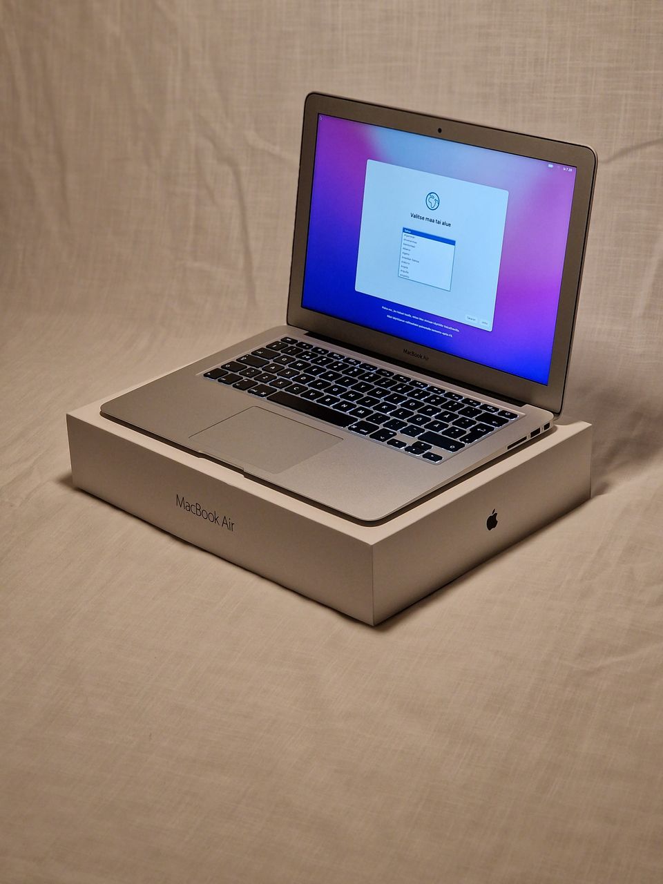 MacBook Air 13" i5/128Gt/8Gt