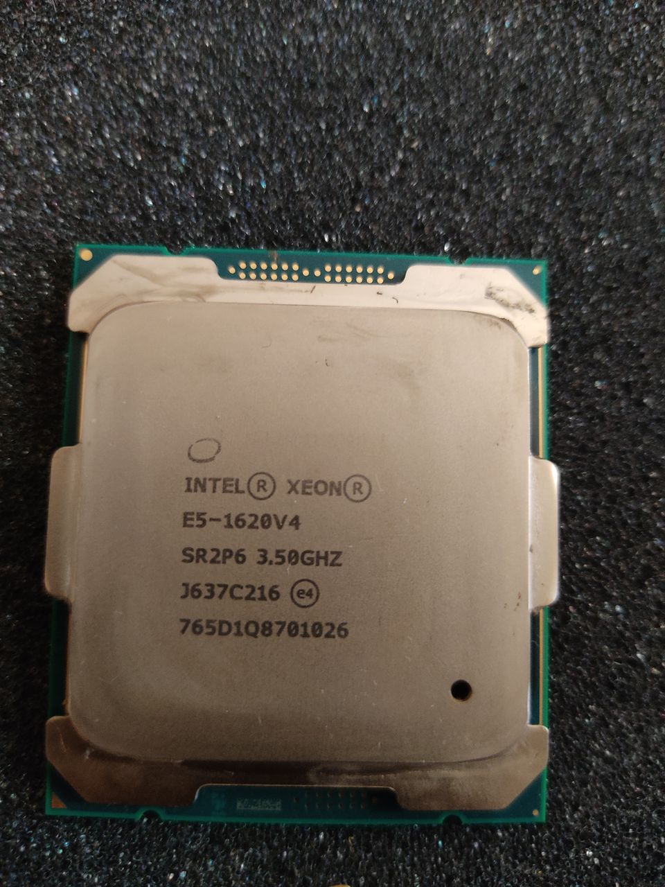 Intel xeon E5-1620 V4