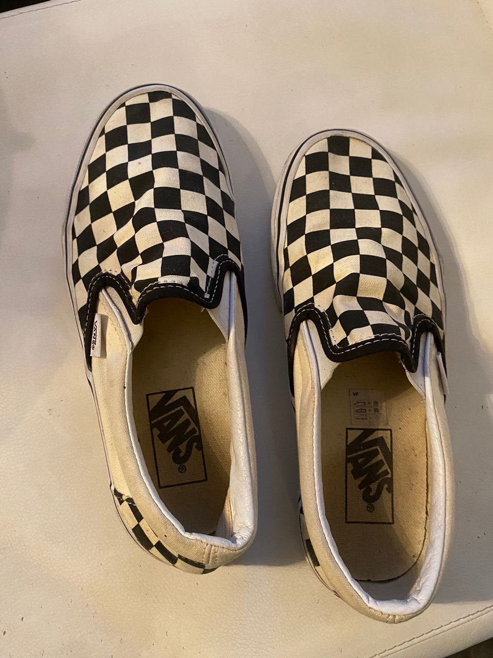 Vans slip on tennarit 37