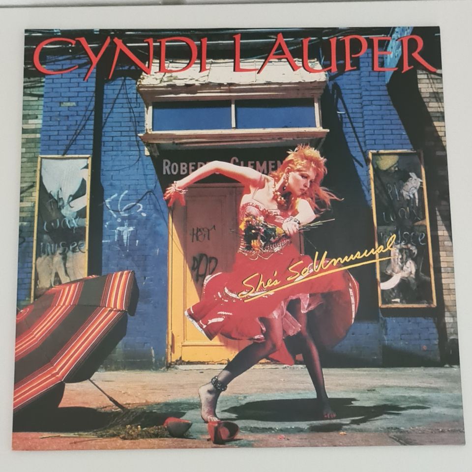 Cyndi Lauper She's so unusual LP