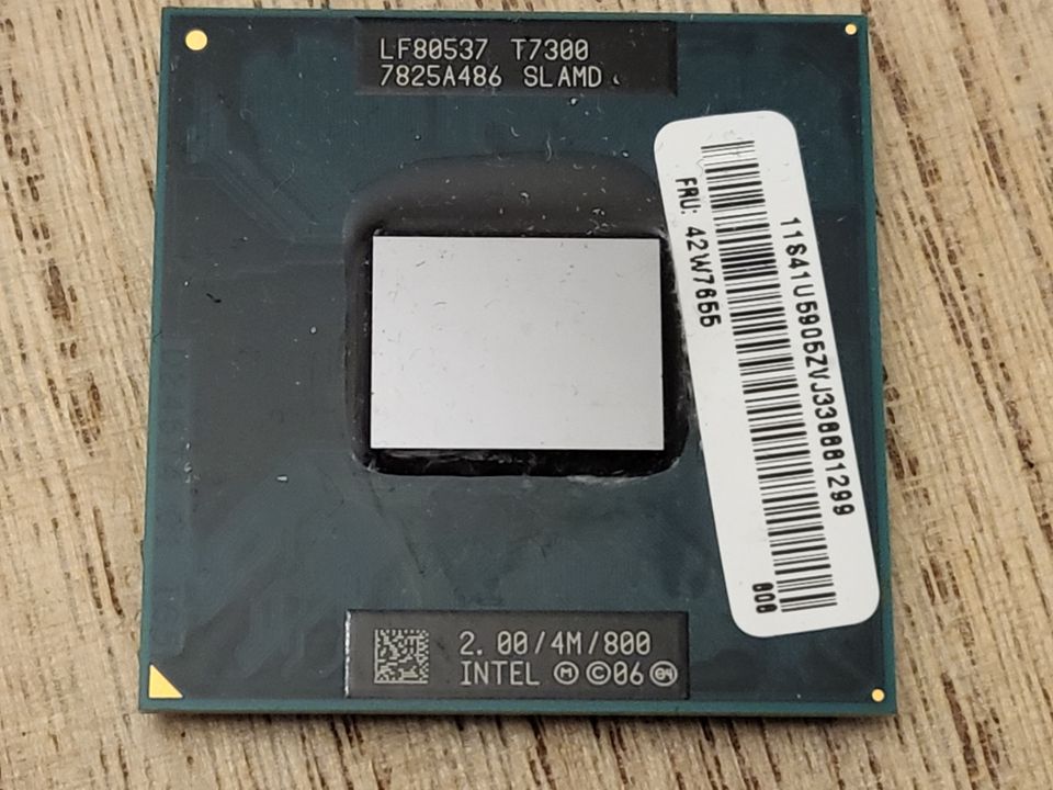 Intel Core 2 Duo T7300 2GHz kannettavan prosessori