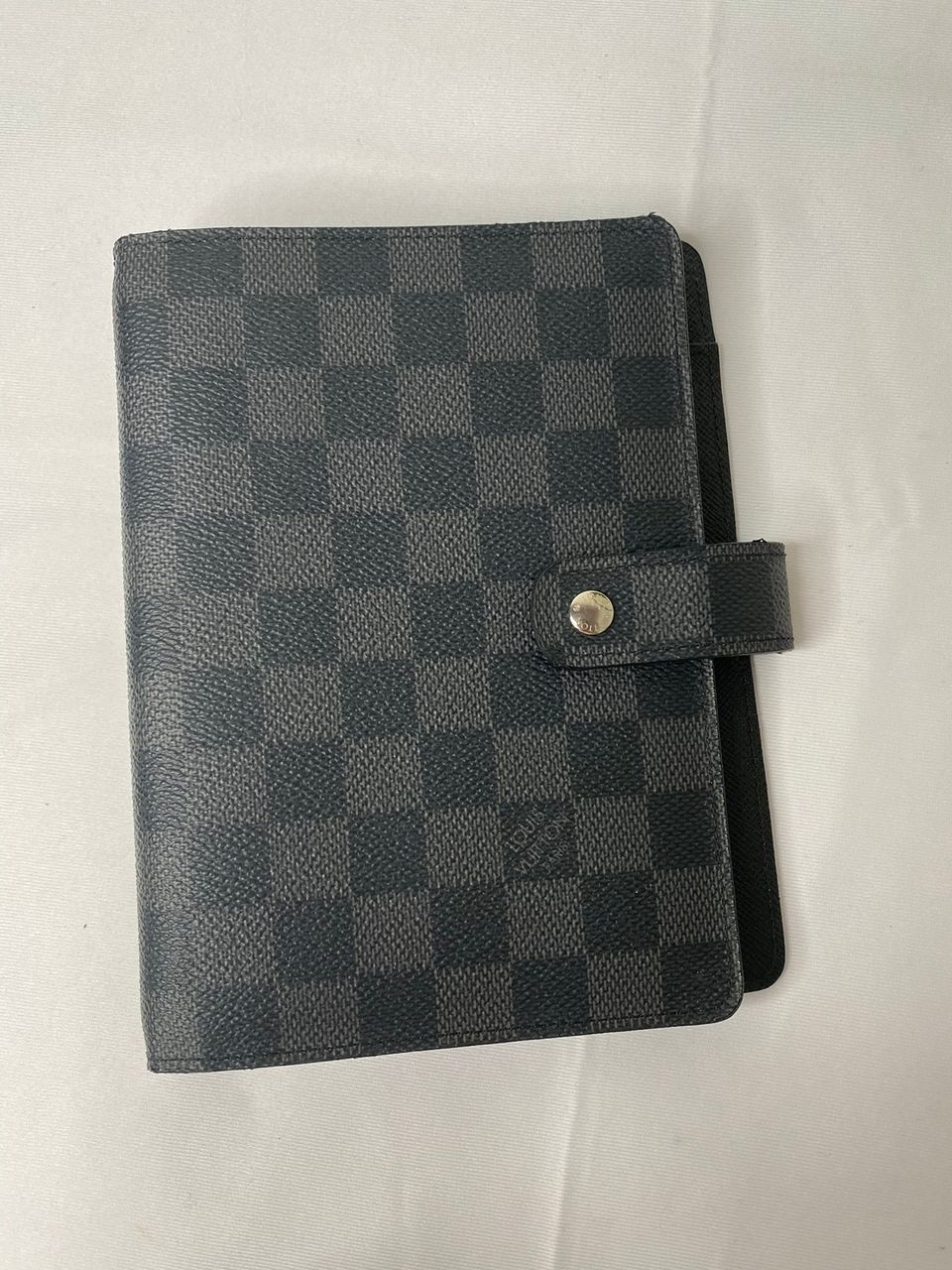 Louis Vuitton Medium Agenda Cover